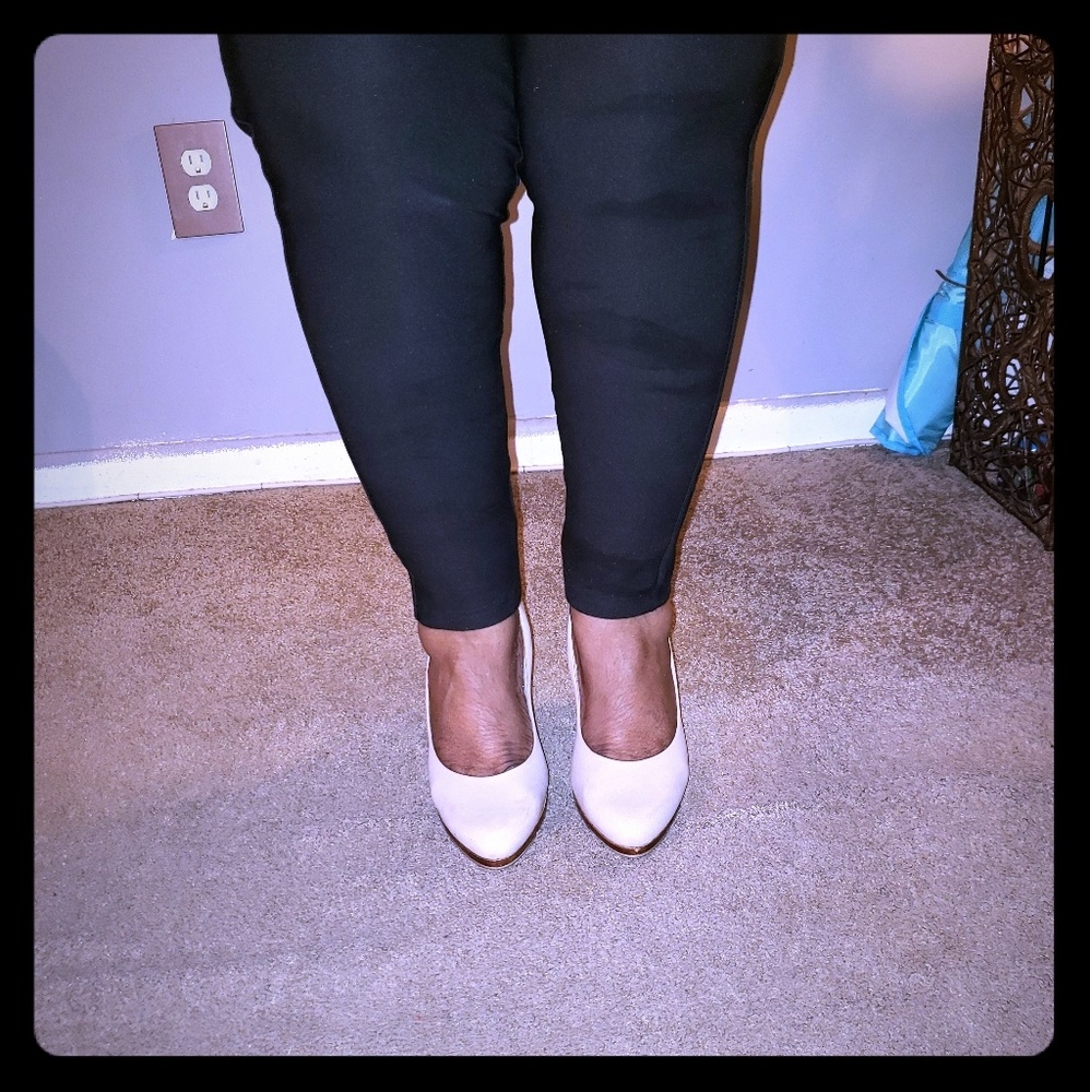 👠Nine west| nude pumps